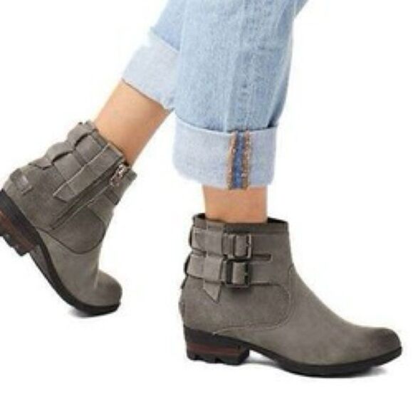 SOREL Lolla Ankle Boot Like New/Never Worn - Picture 1 of 14